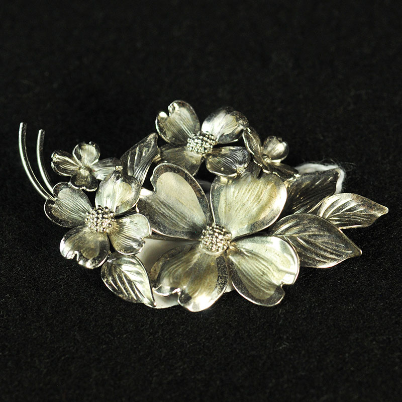 Floral design Silver Brooch 
